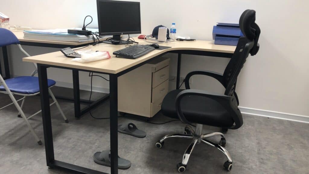 thanh-ly-do-van-phong